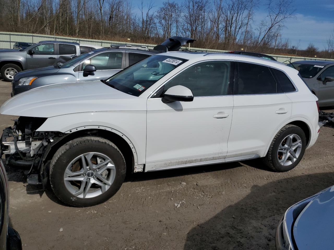 WA1ANAFY6K2100940  audi q5 2019 IMG 0