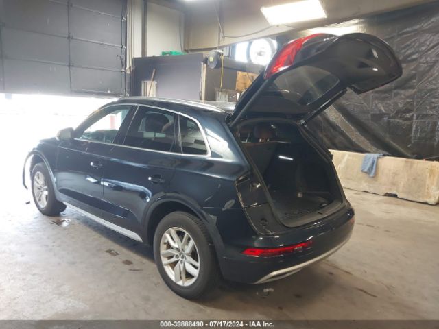 WA1ANAFY7L2046842  audi q5 2019 IMG 2