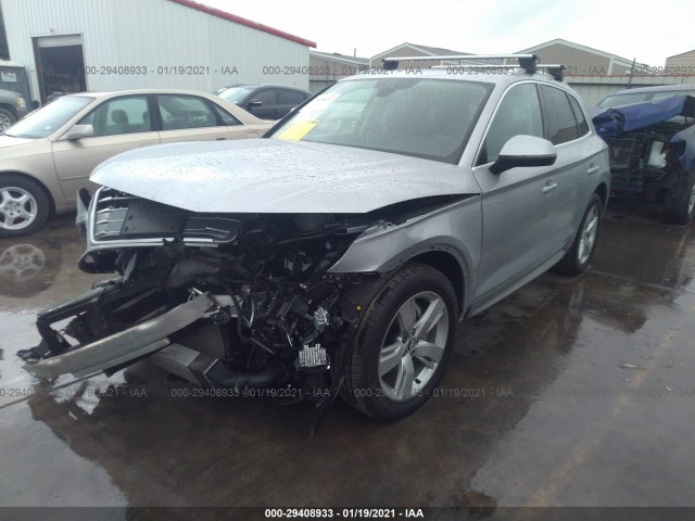 WA1BNAFY0K2056082  audi q5 2019 IMG 1