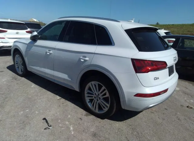 WA1BNAFY1L2020385  audi q5 2020 IMG 2