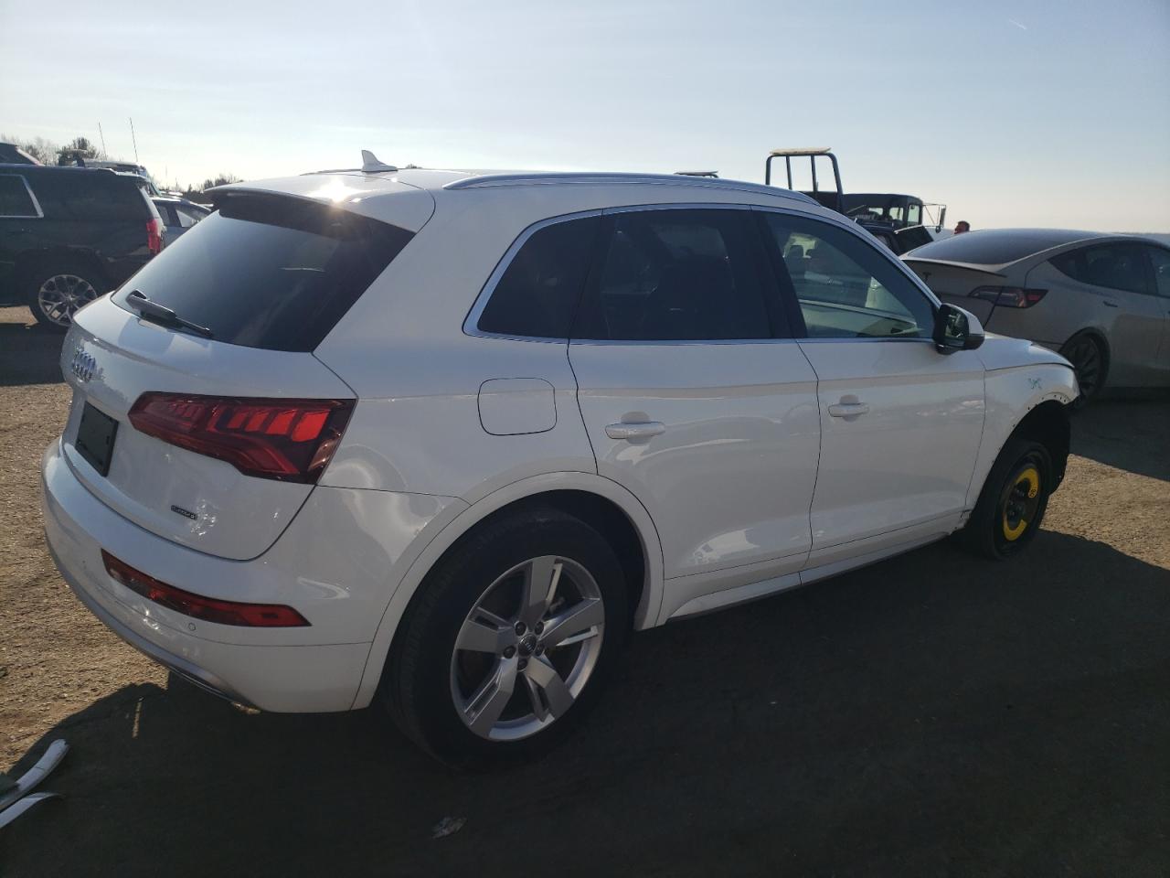 WA1BNAFY7K2144983  audi q5 2019 IMG 2