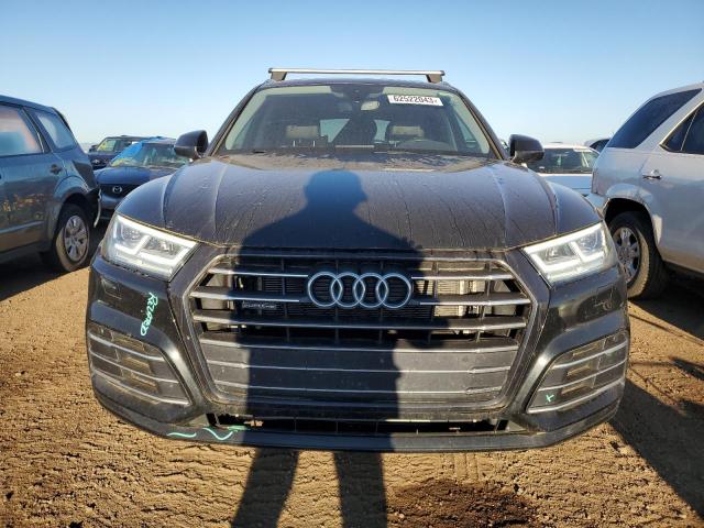 WA1E2AFY7L2045622  audi q5 2019 IMG 4