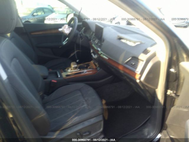 WA1AAAFY5M2010760  audi q5 2021 IMG 4