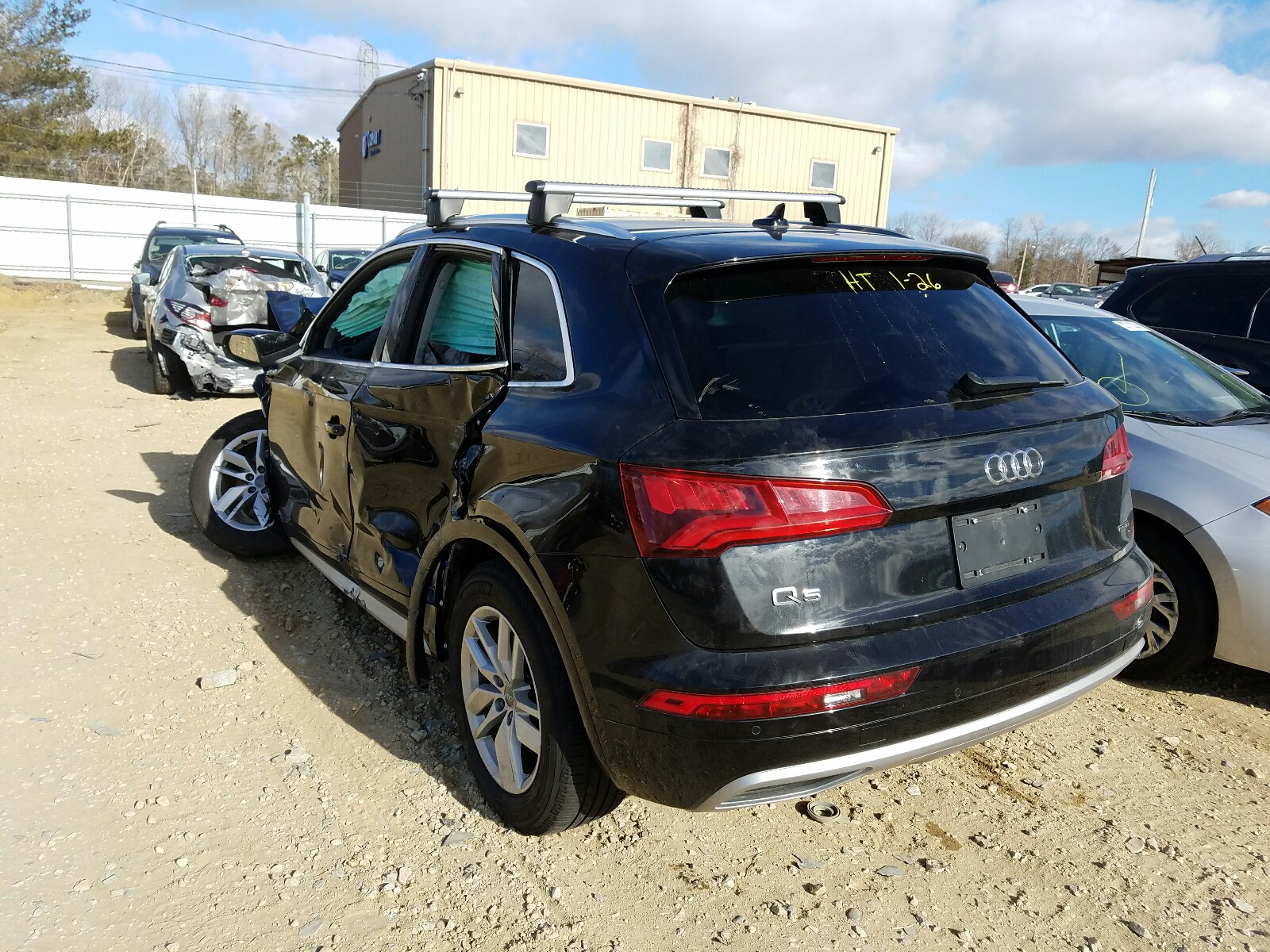 WA1ANAFY5L2059394  audi q5 2020 IMG 2