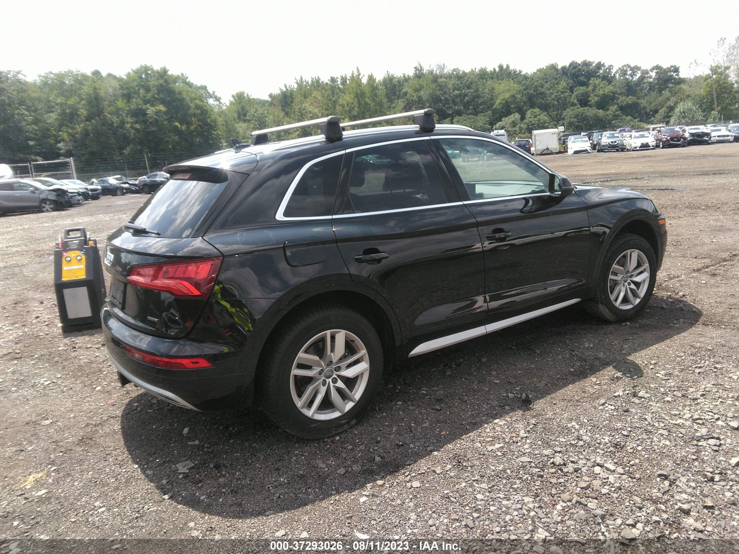 WA1ANAFY9L2074710  audi q5 2020 IMG 3