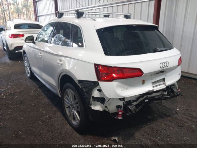 WA1CNAFYXL2080590  audi q5 2020 IMG 2