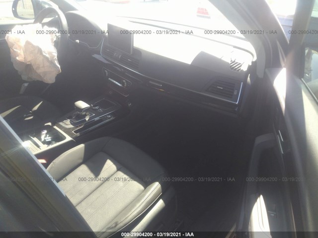 WA1E2AFY3L2080450  audi q5 2020 IMG 4