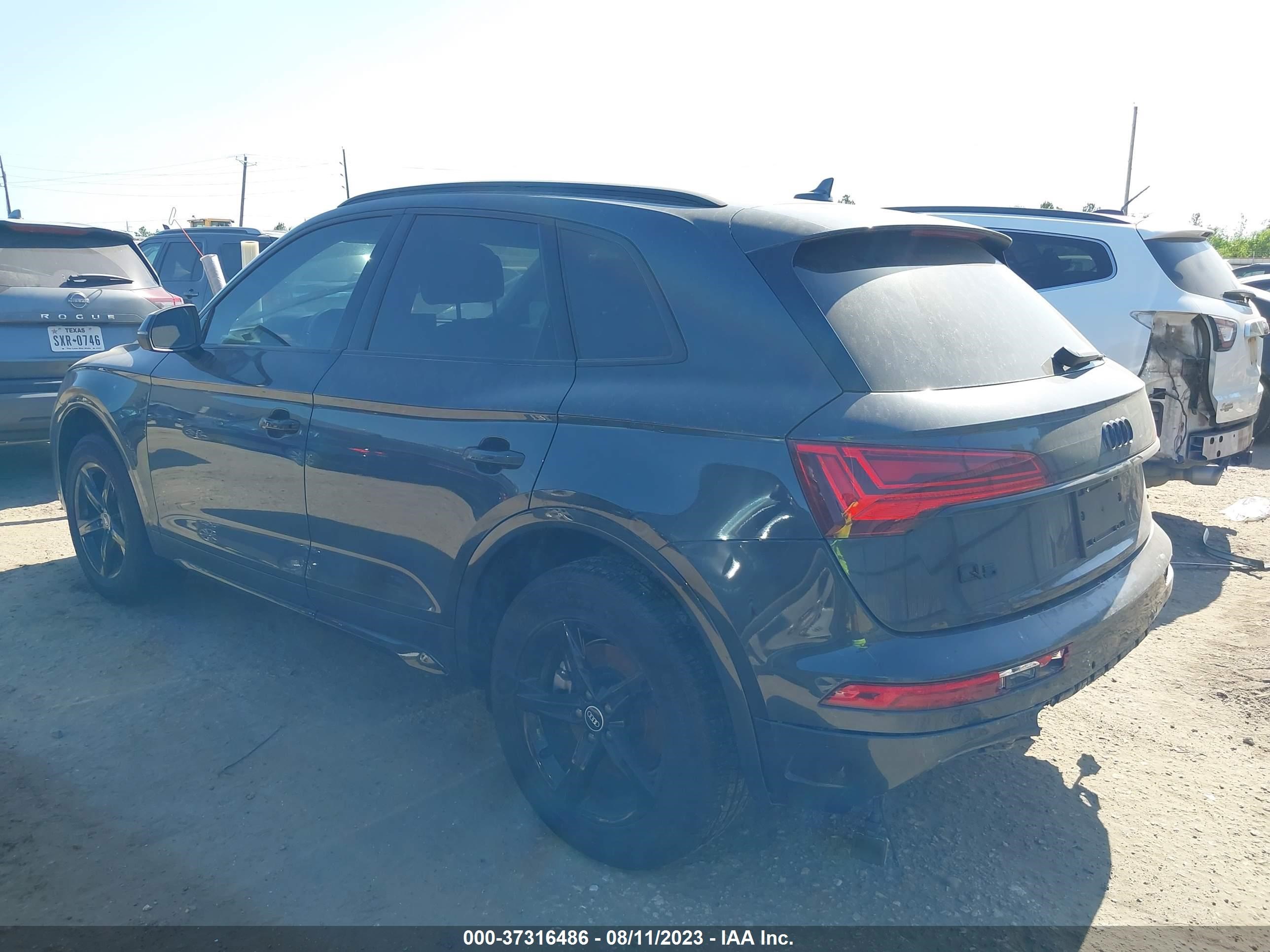 WA1AAAFY6M2058963  audi q5 2021 IMG 2