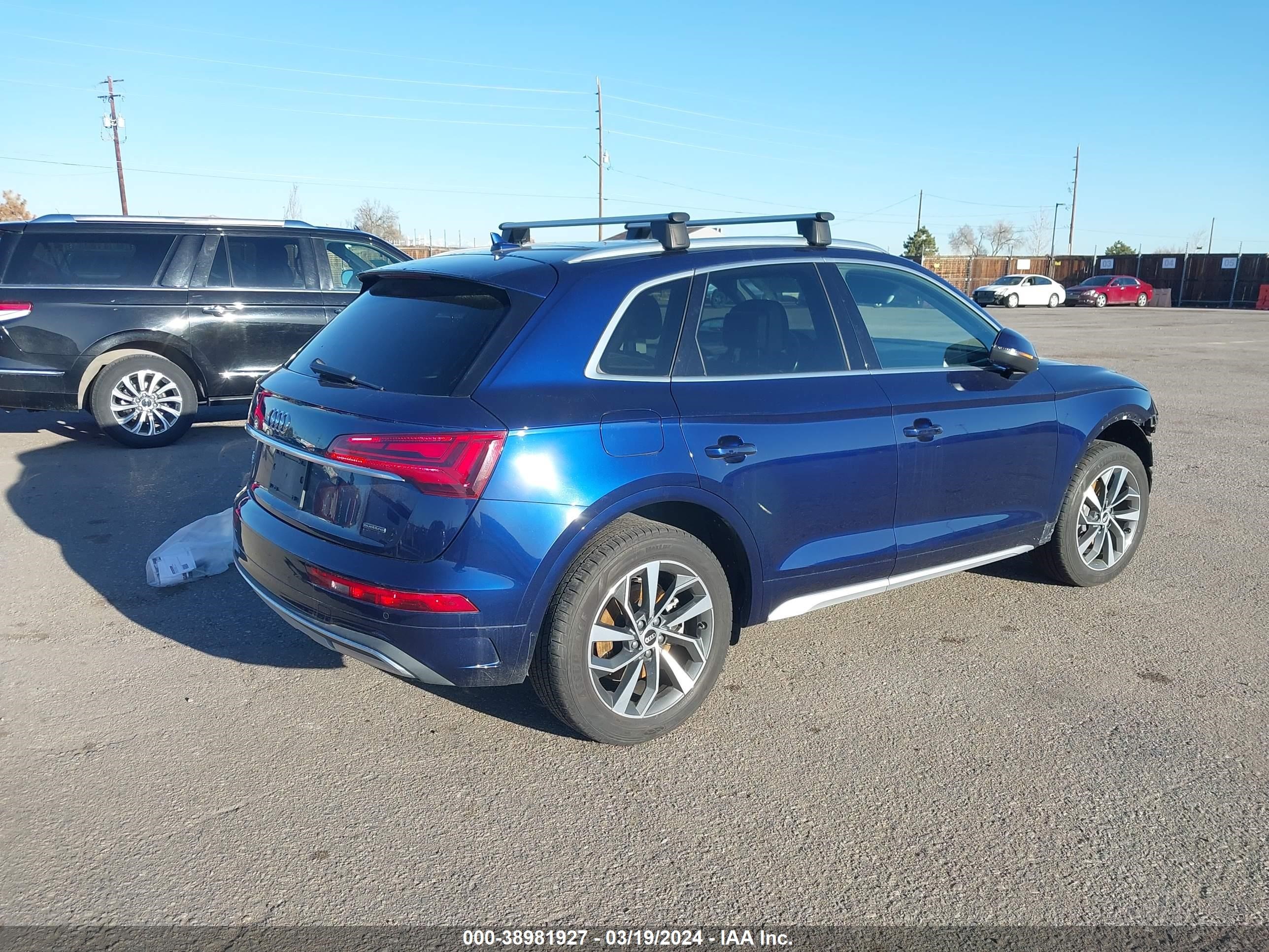 WA1BAAFY4M2115469  audi q5 2021 IMG 3