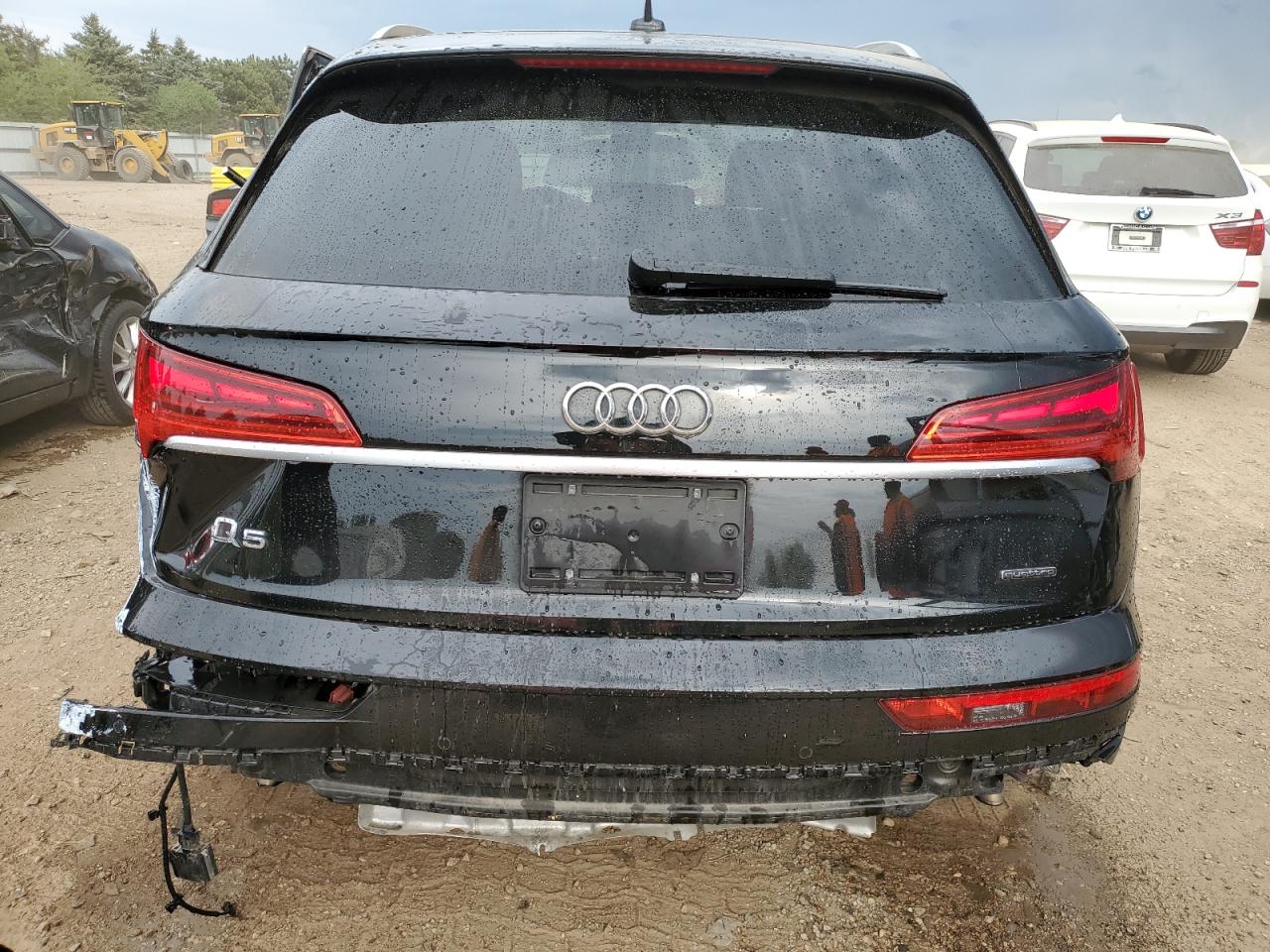 WA1BAAFY7M2072570  audi q5 2021 IMG 5