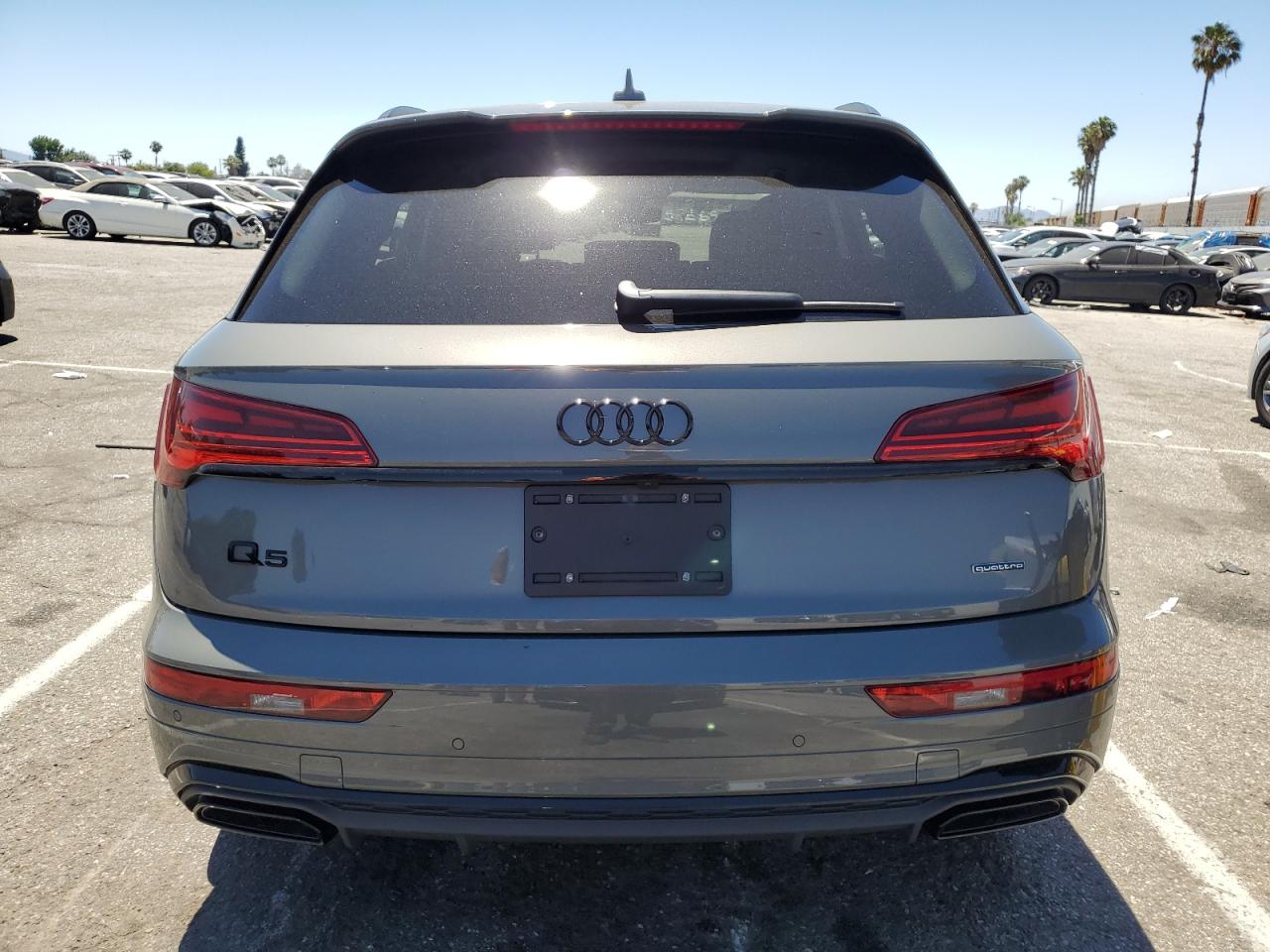 WA1E2AFY4P2073769  audi q5 2022 IMG 5