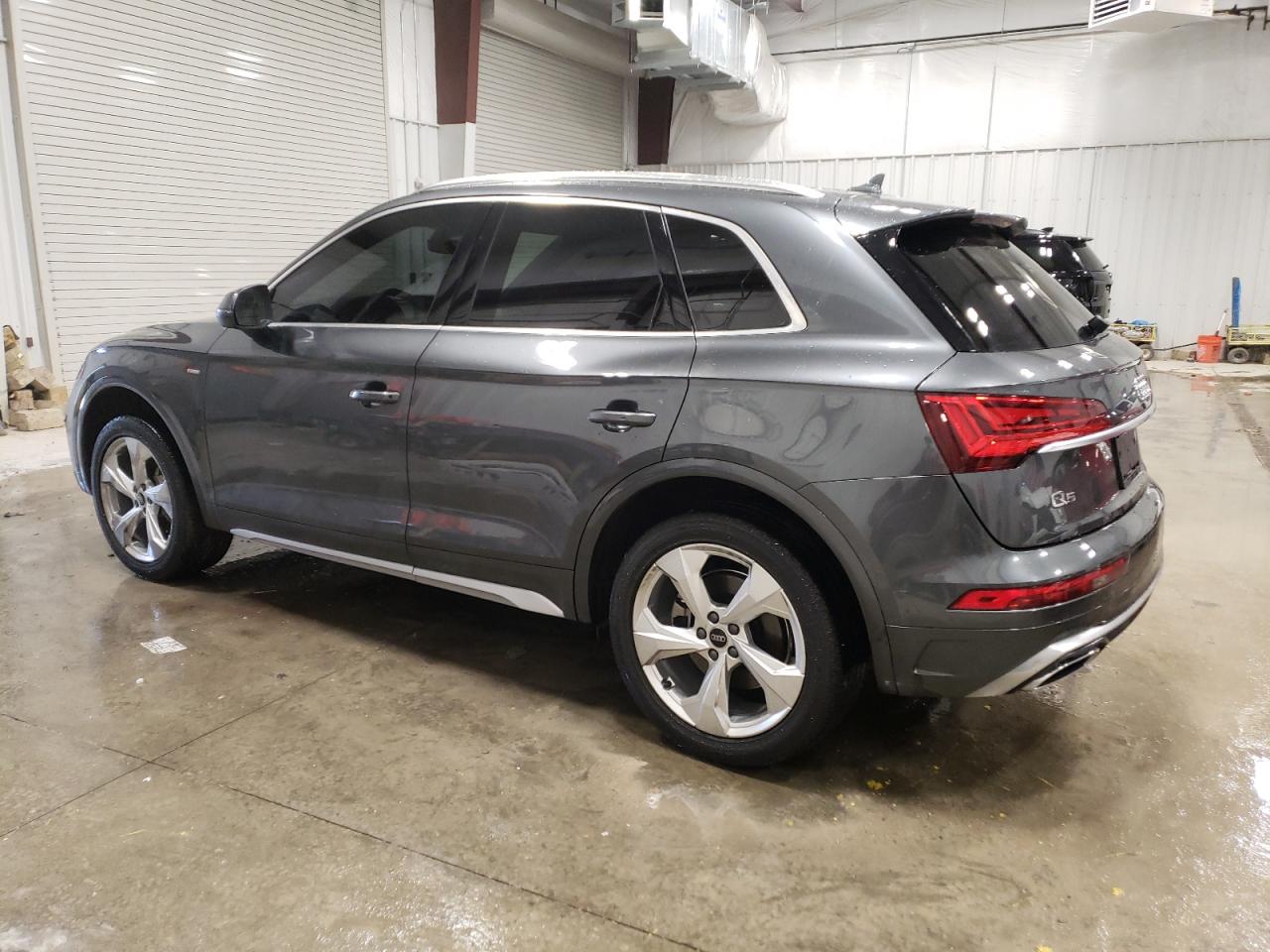 WA1EAAFY7N2076990  audi q5 2022 IMG 1