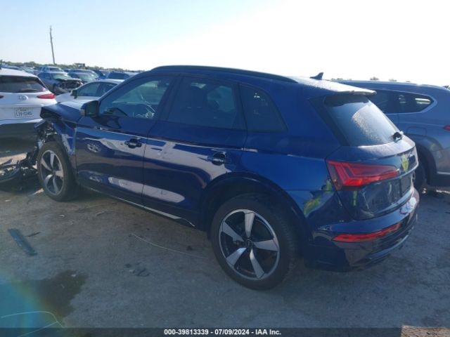 WA1FAAFY4N2112607  audi q5 2022 IMG 2