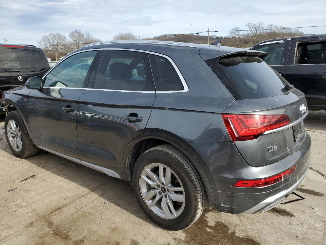 WA1GAAFY3N2104079  audi q5 2022 IMG 1