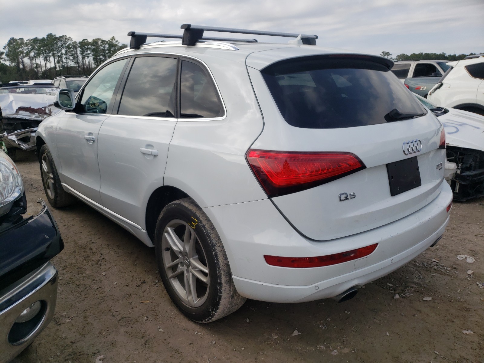 WA1LFAFP7EA075800  audi q5 premium 2014 IMG 2