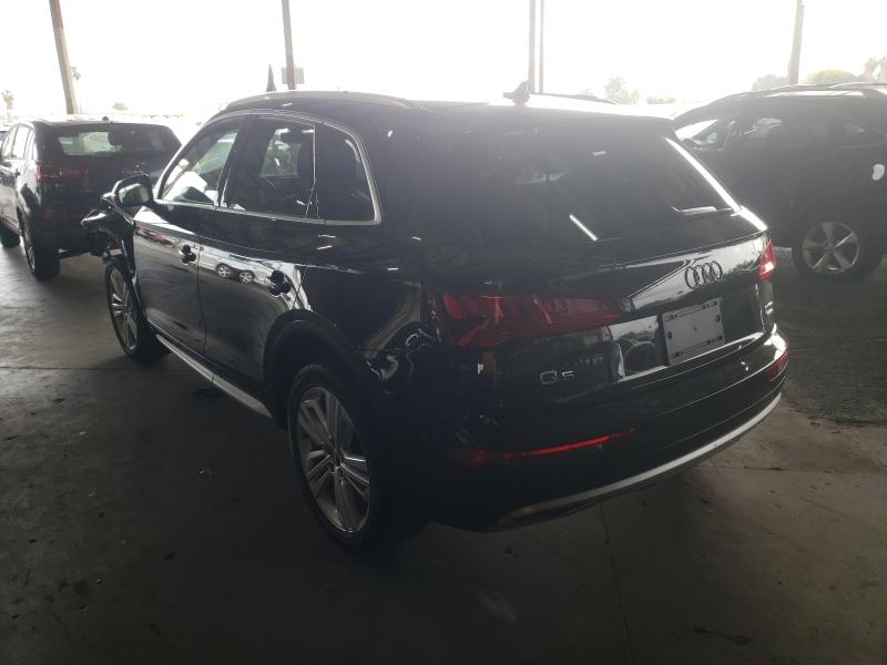 WA1BNAFY0J2058073  audi q5 premium 2018 IMG 2