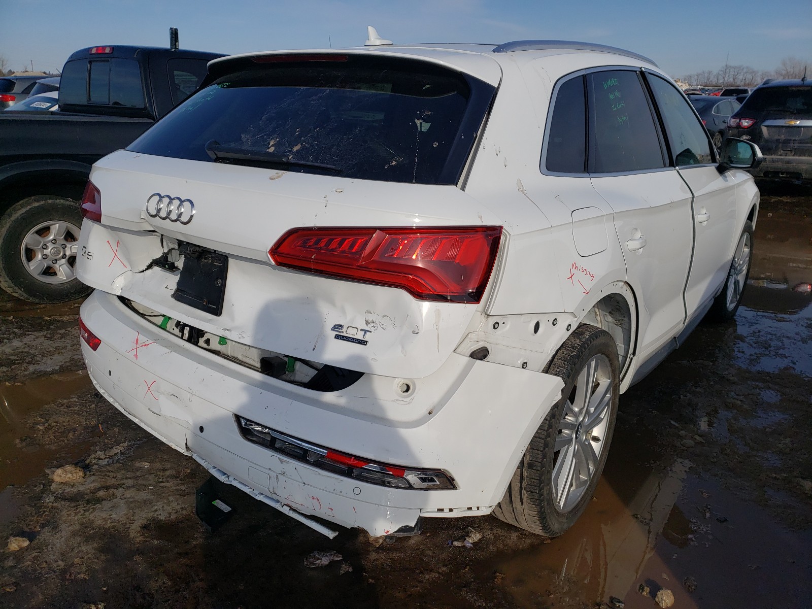 WA1BNAFY2J2012082  audi q5 premium 2018 IMG 3