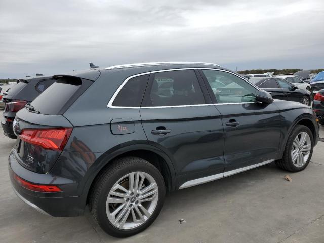 WA1BNAFY8J2007176  audi q5 premium 2018 IMG 2