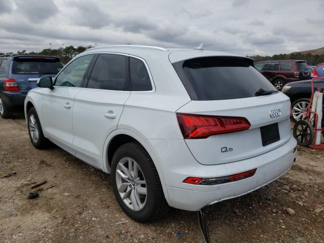 WA1ANAFYXL2087708  audi q5 premium 2020 IMG 2