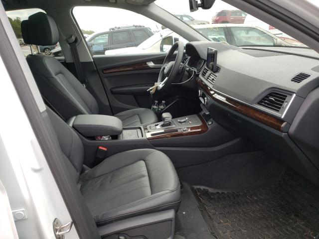 WA1ANAFYXL2087708  audi q5 premium 2020 IMG 4