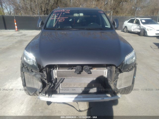 WA1LMBFE4AD007795  audi q7 2010 IMG 5