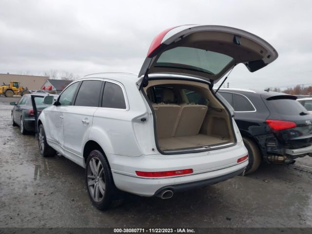 WA1LMAFE9ED017125  audi q7 2014 IMG 2