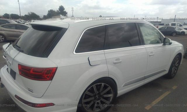 WA1LAAF71HD000818  audi q7 2017 IMG 3