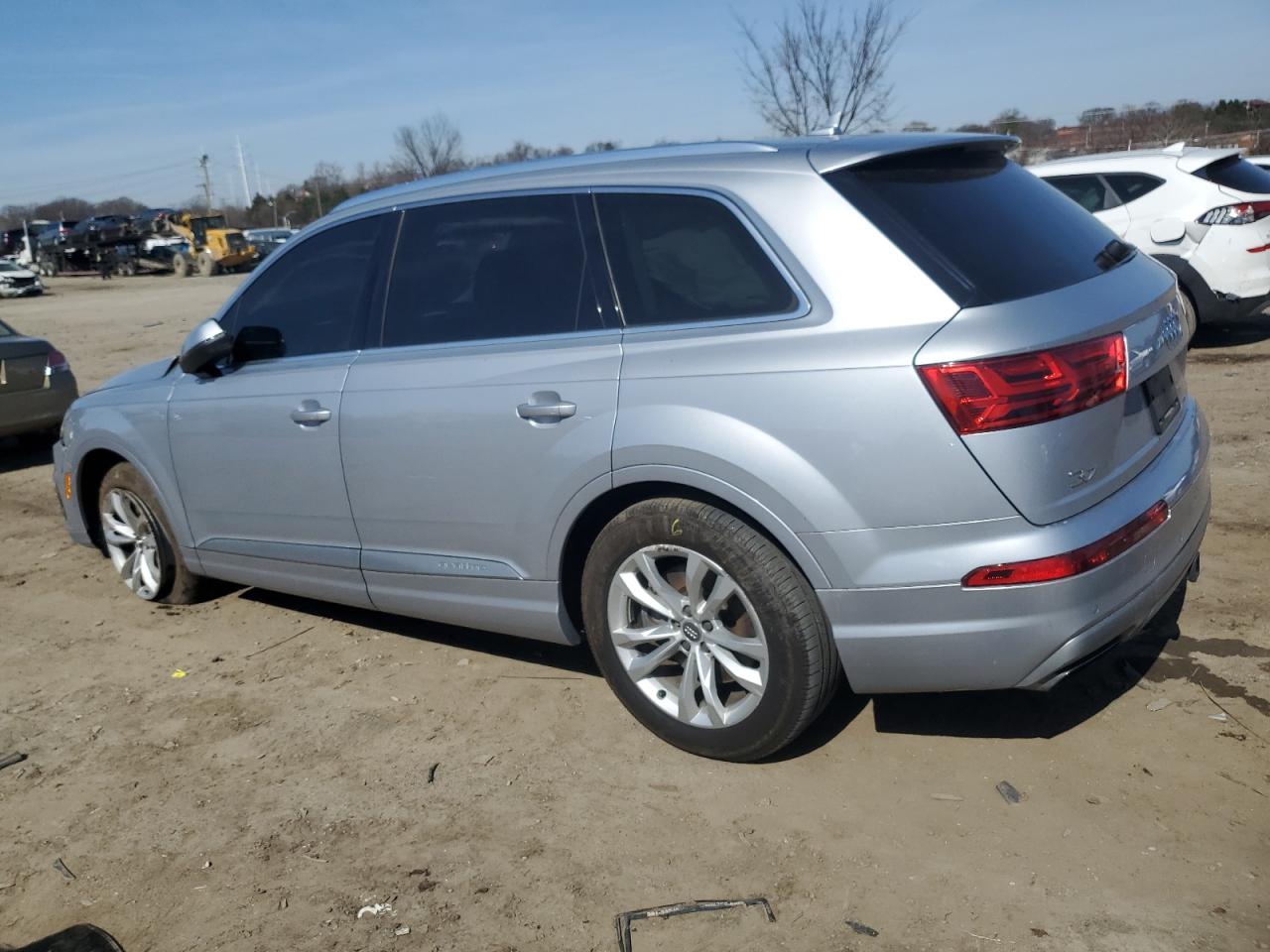 WA1LAAF76HD001625  audi q7 2015 IMG 1