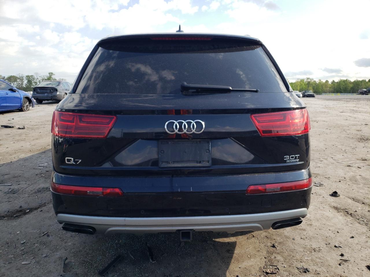 WA1LAAF79HD002669  audi q7 2017 IMG 5