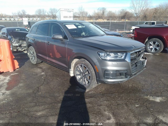 WA1LAAF79HD002915  audi q7 2017 IMG 0