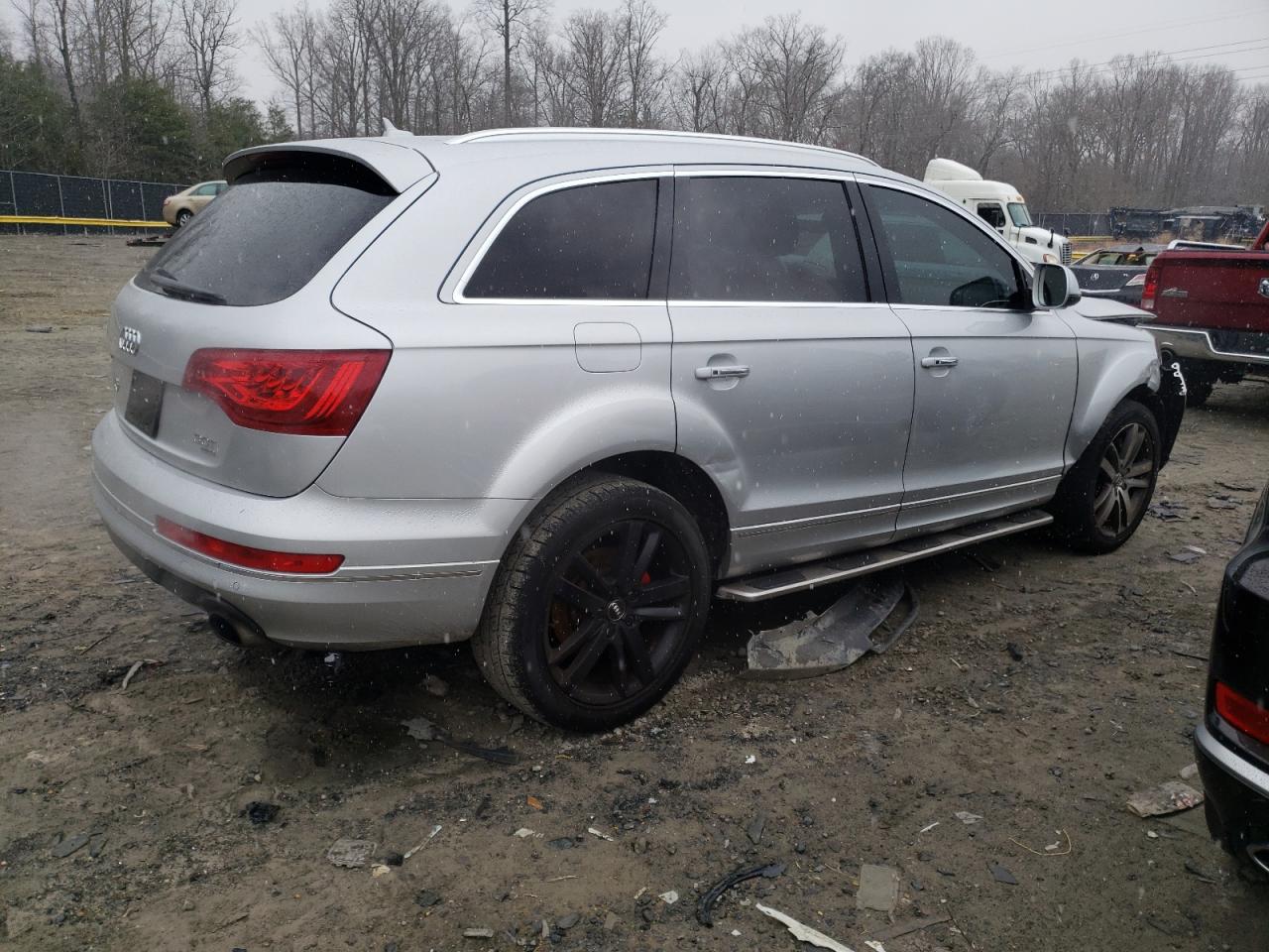 WA1LGAFE1FD028922  audi q7 2015 IMG 2