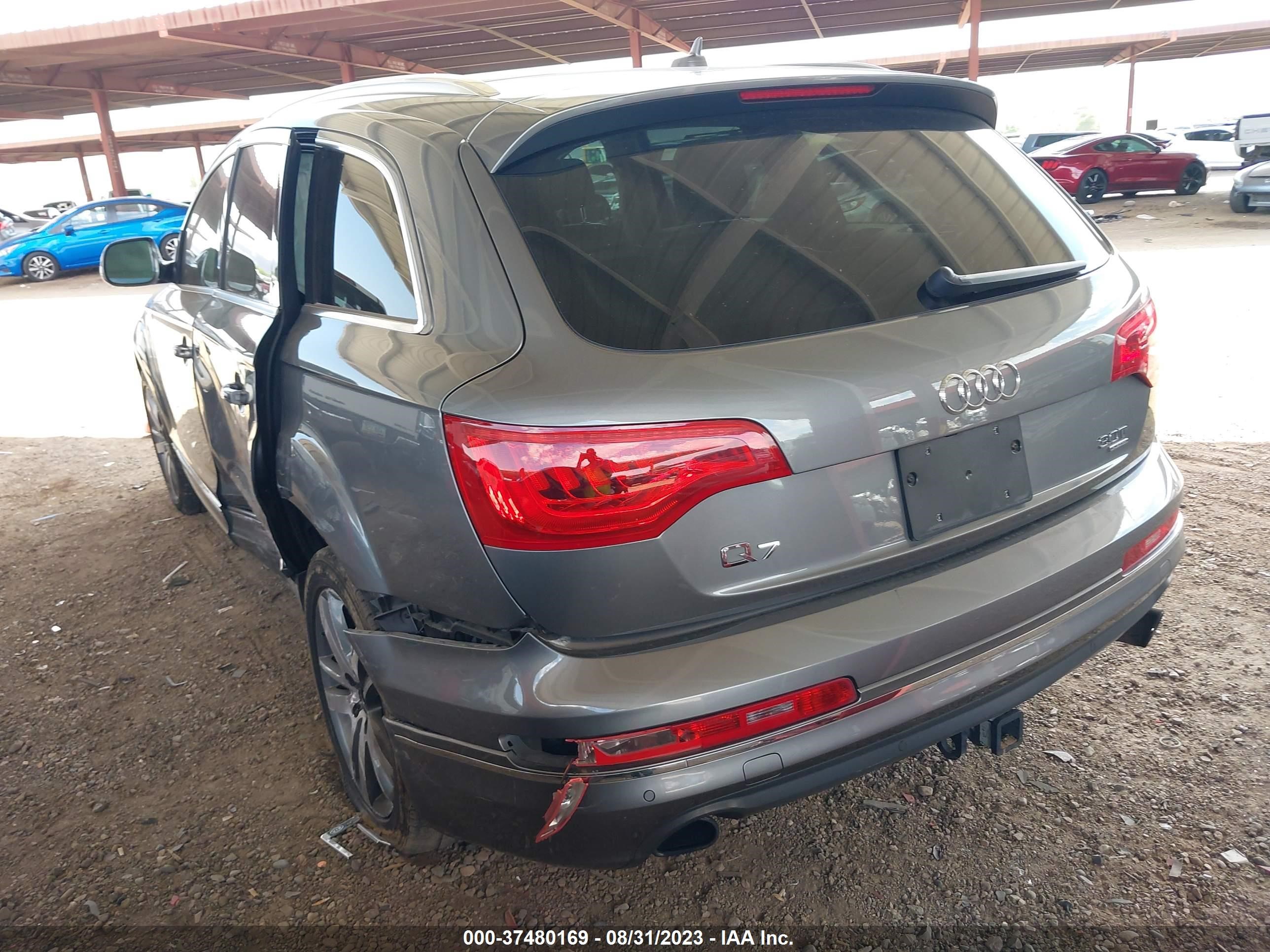 WA1LGAFE5FD032696  audi q7 2015 IMG 2