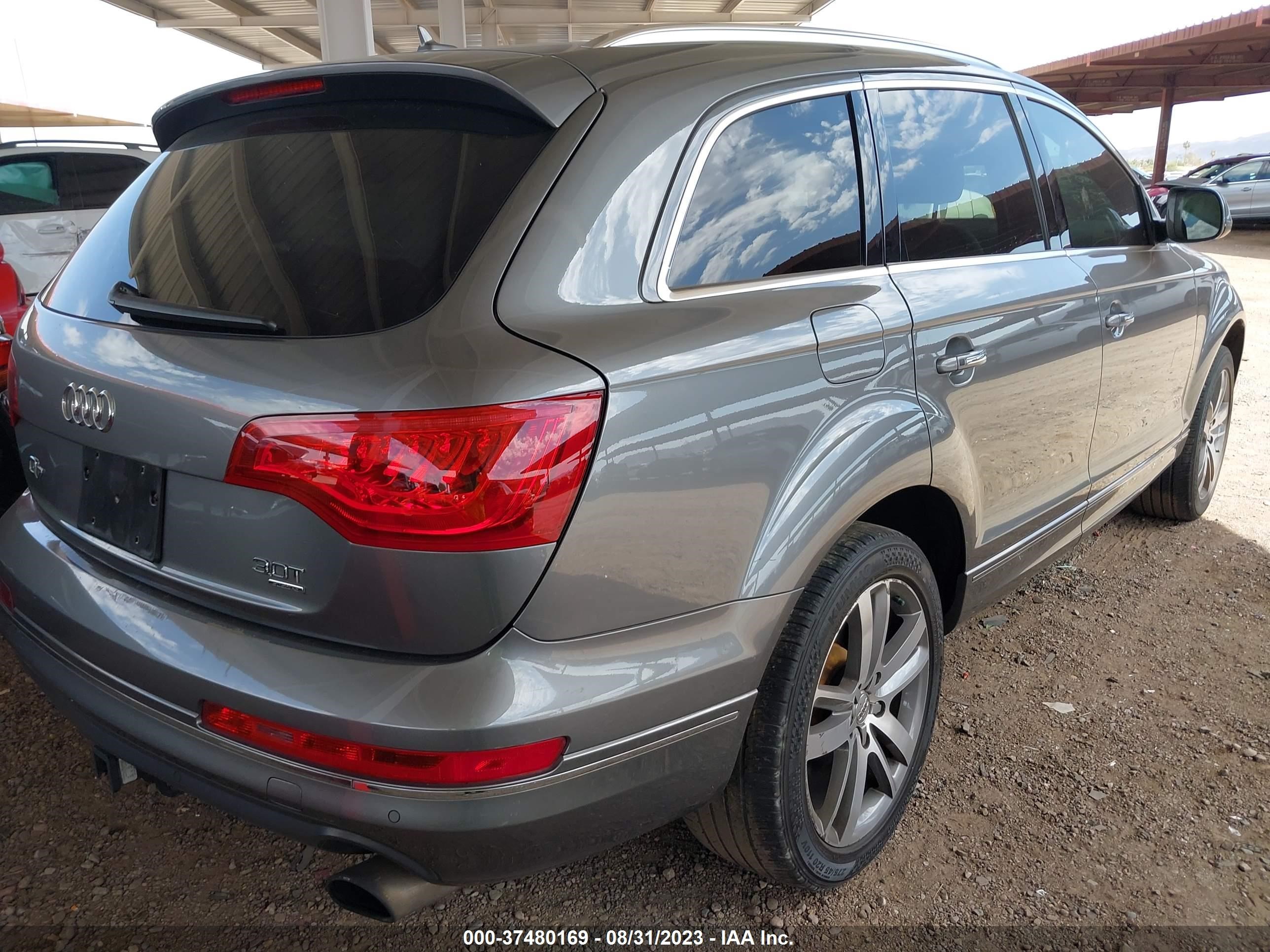 WA1LGAFE5FD032696  audi q7 2015 IMG 3