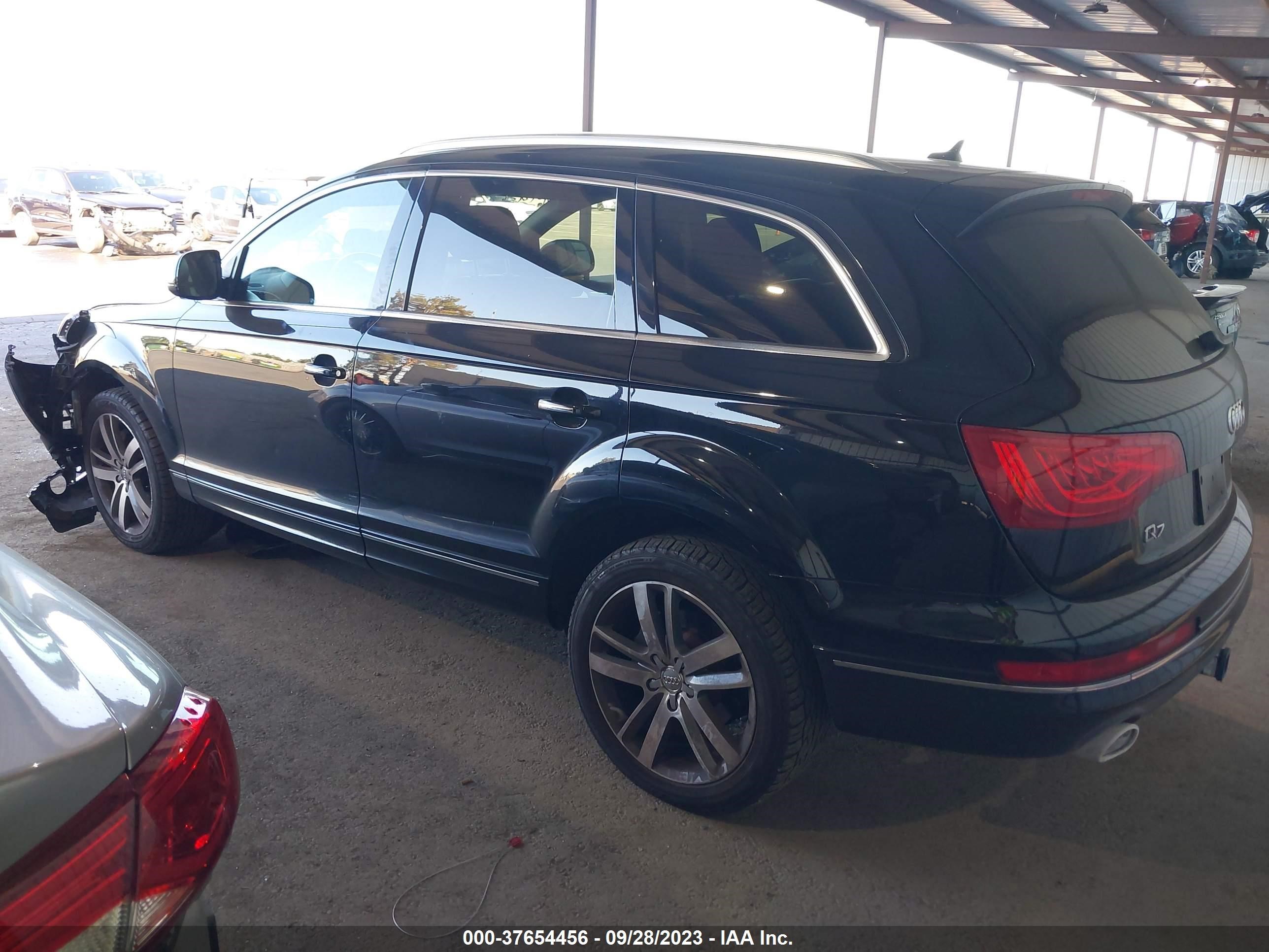 WA1LMAFE1FD020909  audi q7 2015 IMG 2