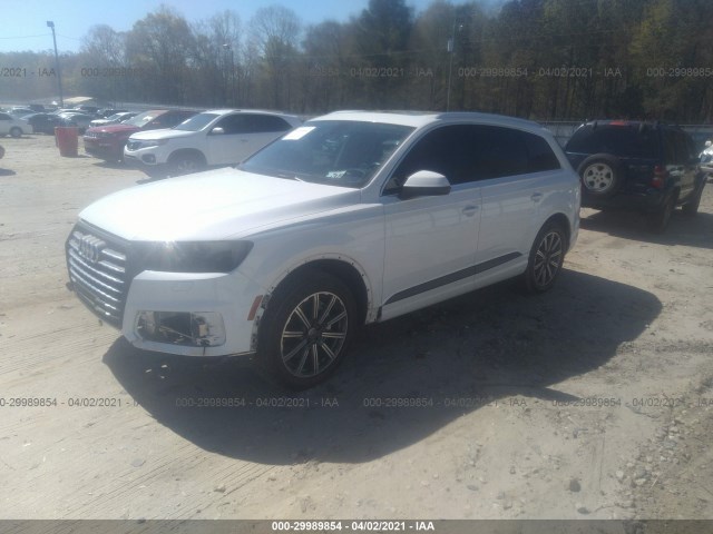 WA1VAAF75HD002824  audi q7 2017 IMG 1