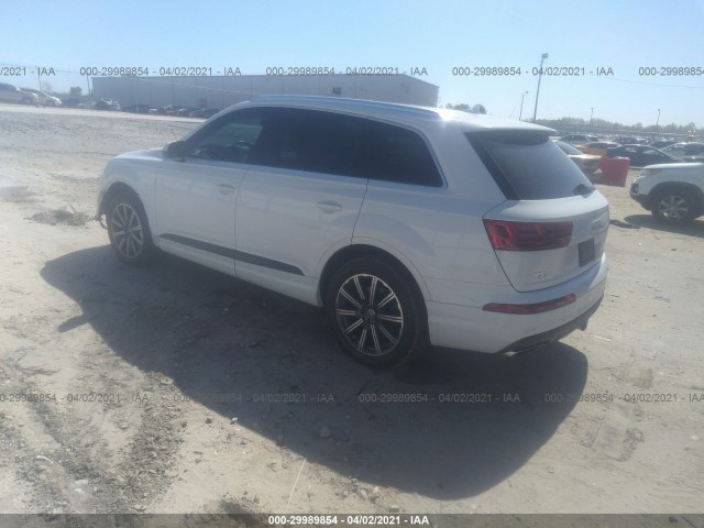 WA1VAAF75HD002824  audi q7 2017 IMG 2