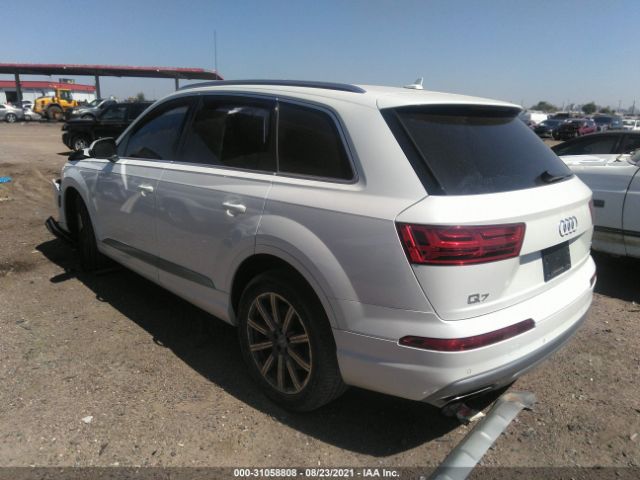 WA1AAAF71HD033244  audi q7 2017 IMG 2