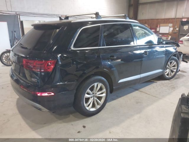 WA1AAAF72HD031504  audi q7 2017 IMG 3