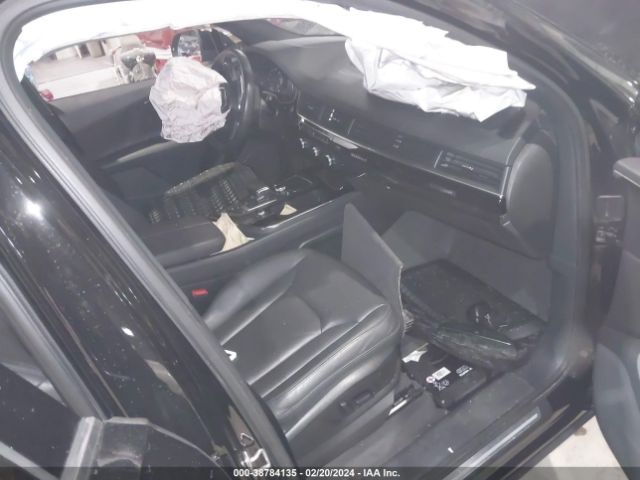 WA1AAAF72HD031504  audi q7 2017 IMG 4