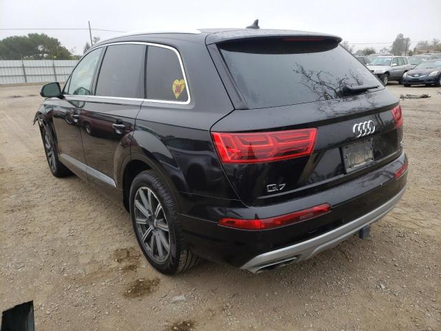 WA1LAAF70HD030571  audi  2017 IMG 2