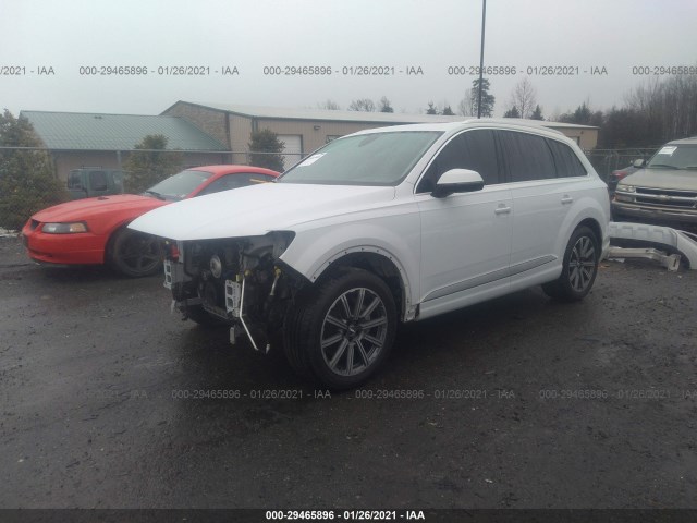 WA1LAAF70HD035897  audi q7 2017 IMG 1