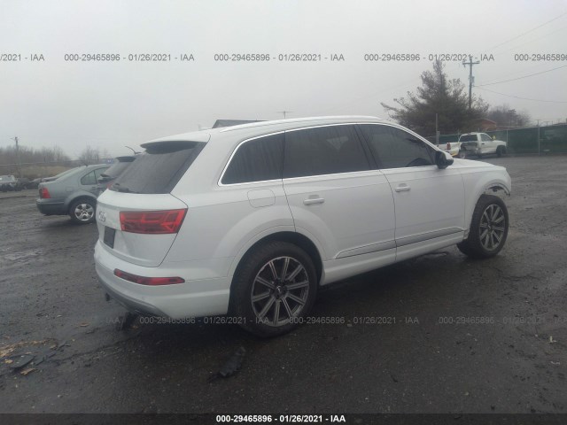 WA1LAAF70HD035897  audi q7 2017 IMG 3