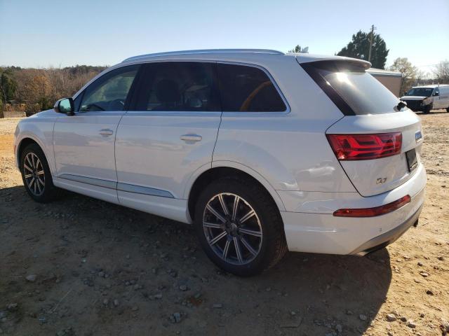 WA1LAAF71HD011365  audi q7 2017 IMG 1