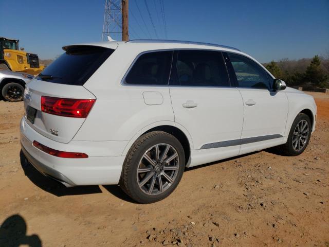 WA1LAAF71HD011365  audi q7 2017 IMG 2