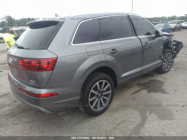 WA1LAAF71HD018073  audi q7 2017 IMG 3