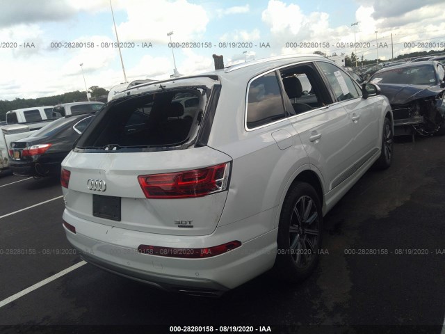 WA1LAAF72HD005624  audi q7 2017 IMG 3