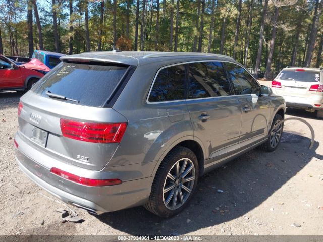 WA1LAAF72HD011715  audi q7 2017 IMG 3