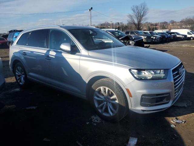 WA1LAAF72HD022679  audi q7 2016 IMG 3