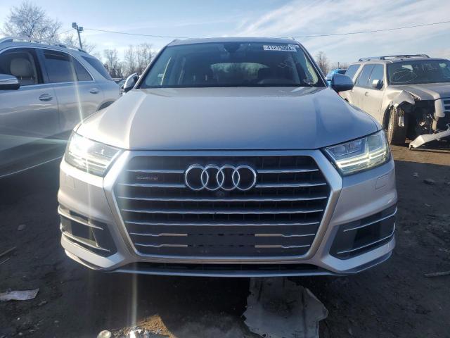 WA1LAAF72HD022679  audi q7 2016 IMG 4