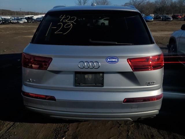 WA1LAAF72HD022679  audi q7 2016 IMG 5